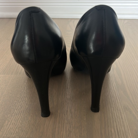 Geox Tortoiseshell heels - Picture 4 of 8